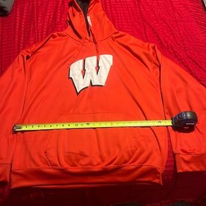 Wisconsin Badgers Hoodie